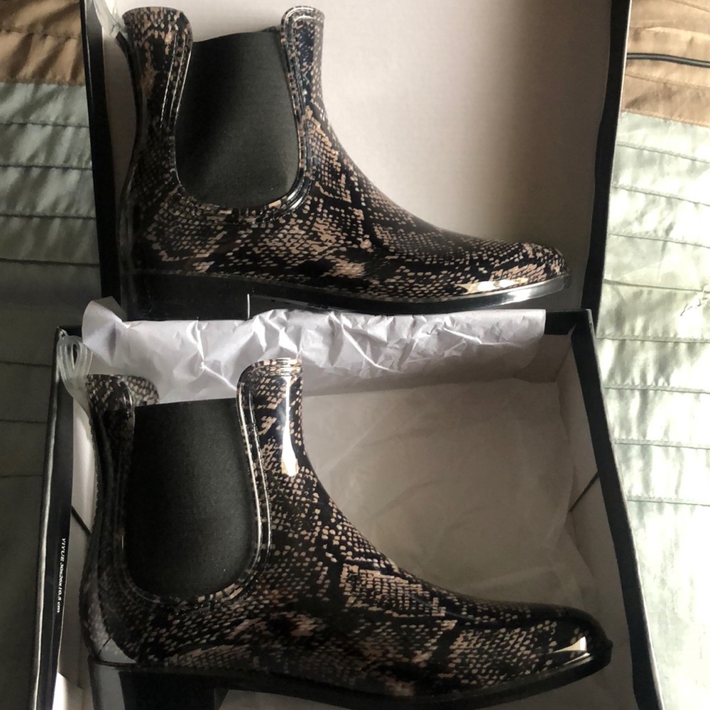 Stylish Rainboots